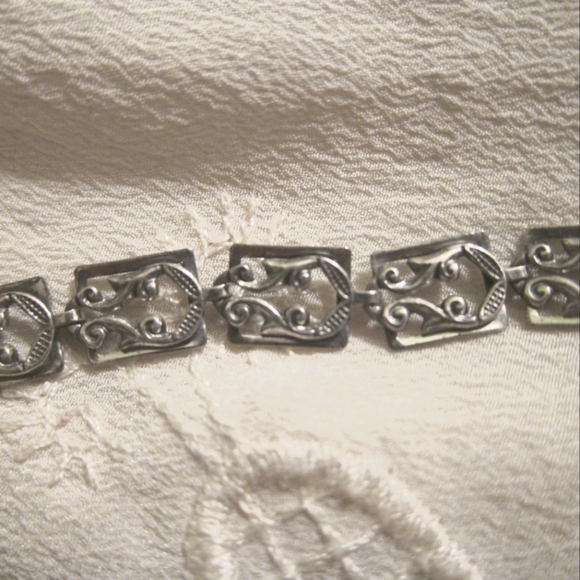 Victorian revival Danecraft silver bracelet - Picture 3 of 5